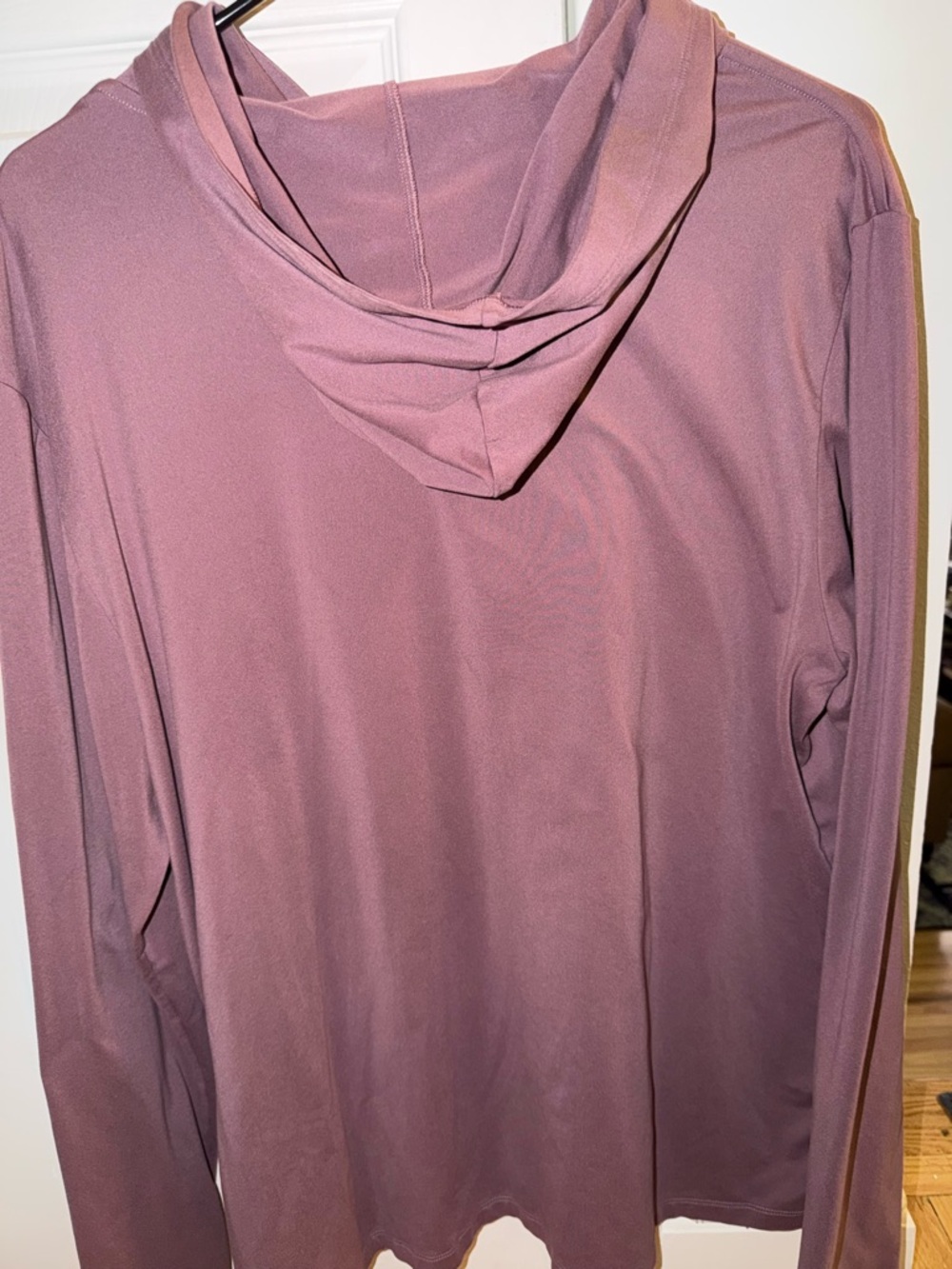 Alo Men’s Conquer Reform Long Sleeve with Hood - Woodrose Size L - Picture 3 of 5